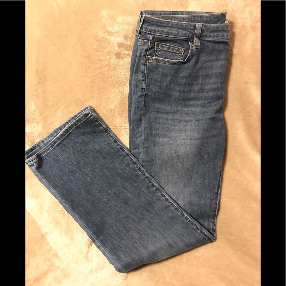 Amazon Essentials, Bootcut Women’s Size:16 Jeans